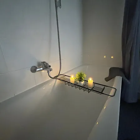 Zentrales Mit Garten