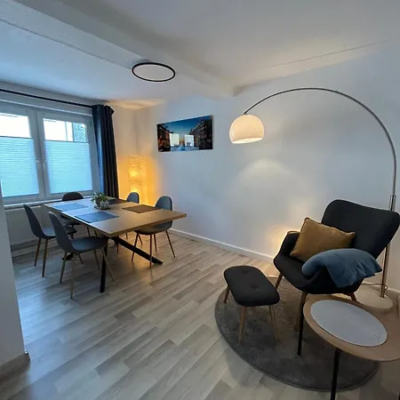 Apartment Zentrales Mit Garten Ilmenau